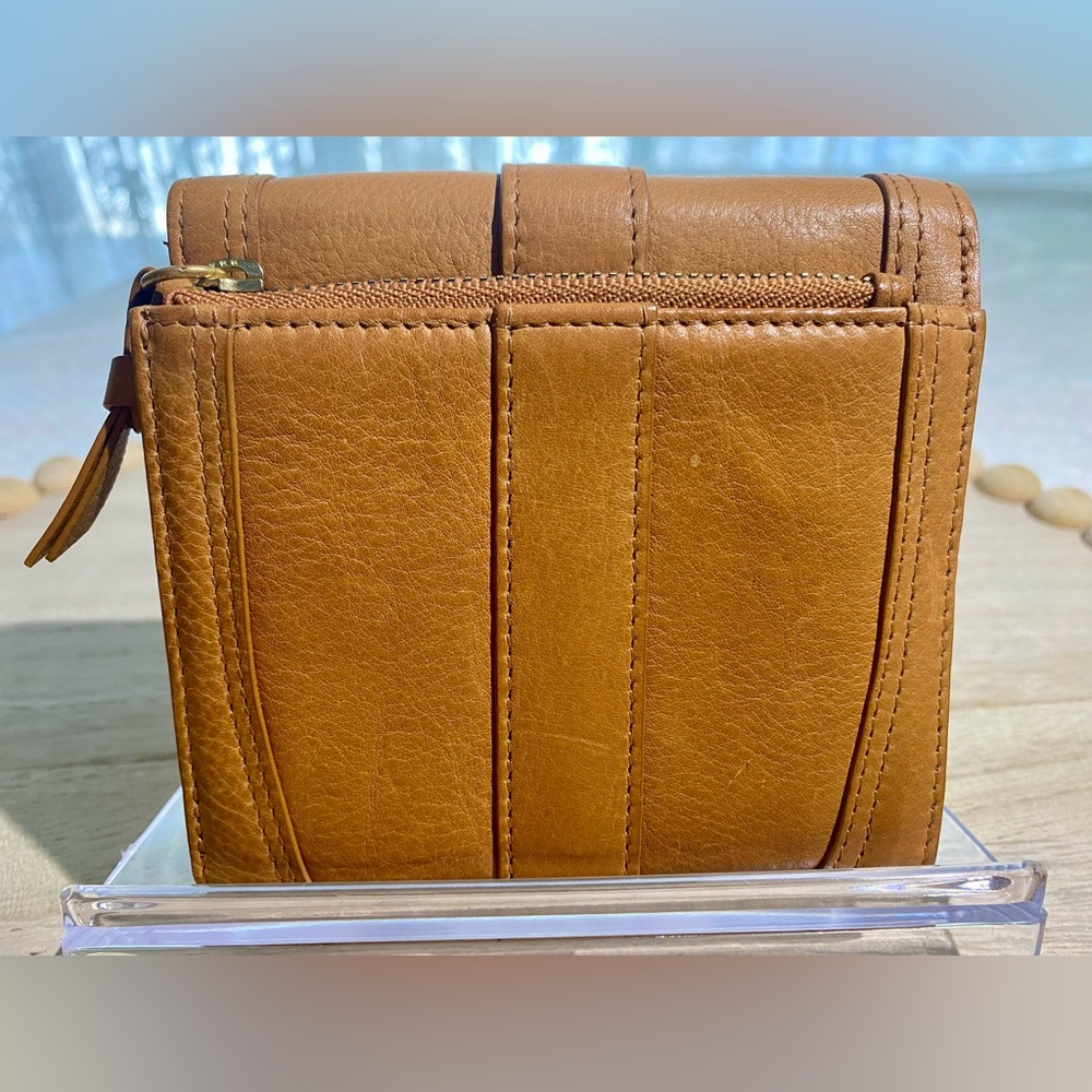 DKNY - Saddle Orange Brown Faux Leather Wallet **FINAL PRICE** - Picture 4 of 6
